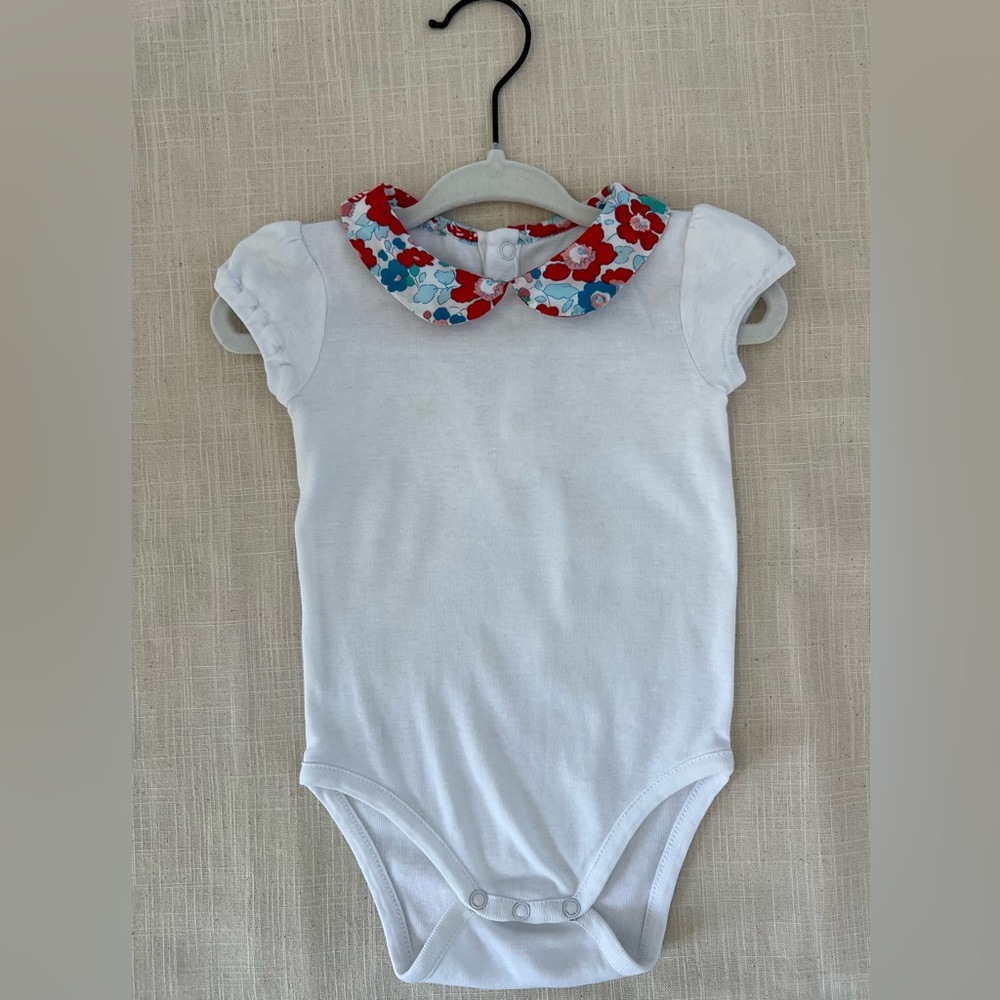 Jacadi Baby Bodysuit with Floral Accents